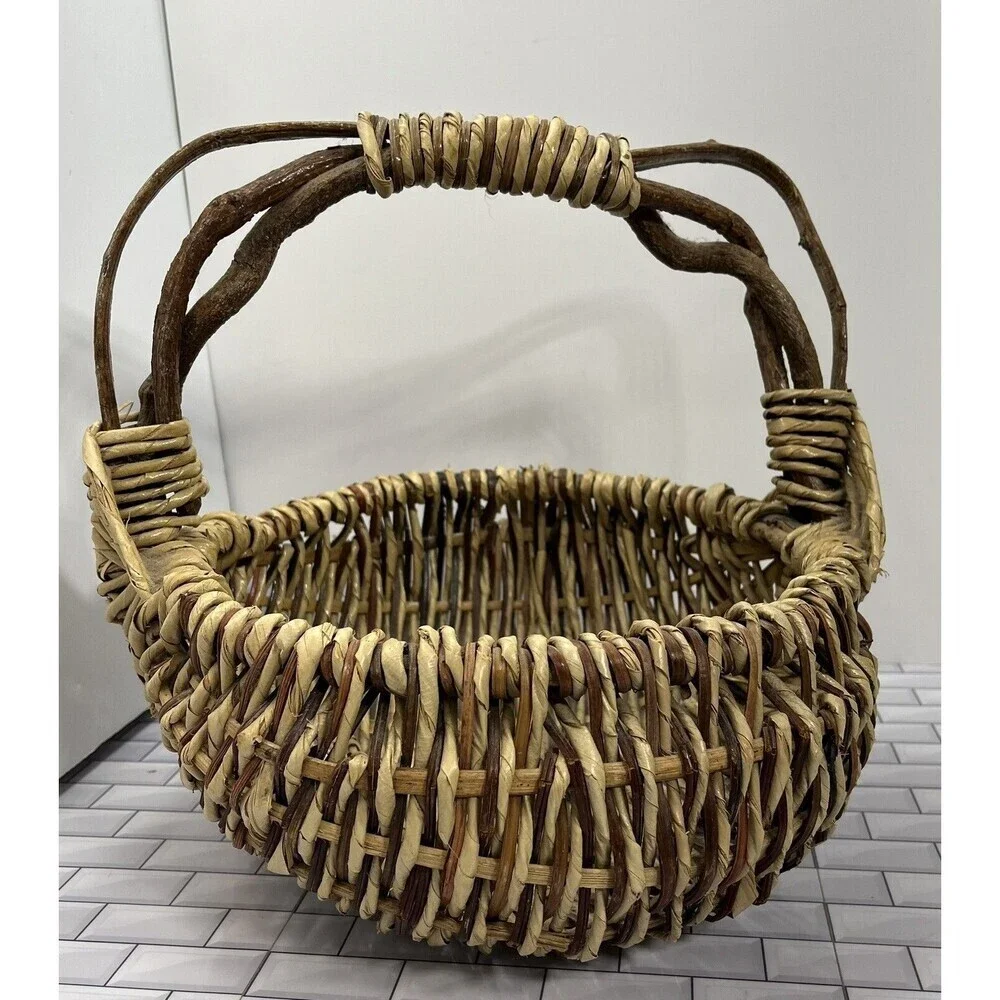 Vintage Primitive Gathering Basket Raw Curly Willow Handle Woven Large Farmhouse